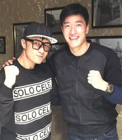 高清 刘翔古巨基上海相聚 两人街头耍宝卖萌